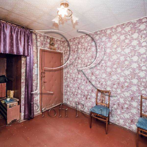 Продаж 3-кімнатної квартири 72 м², Булгакова вул., 3