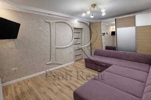 Продажа 1-комнатной квартиры 31 м², Вацлава Гавела бул., 19