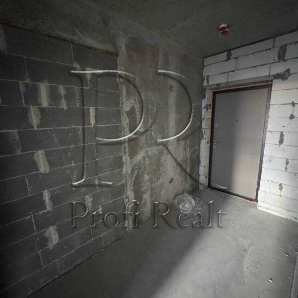 Продаж 3-кімнатної квартири 90 м², Причальна вул., 10