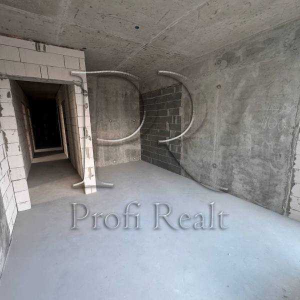 Продаж 3-кімнатної квартири 90 м², Причальна вул., 10