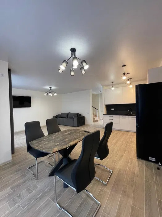 Оренда будинку 128 м², Ялинкова вул.