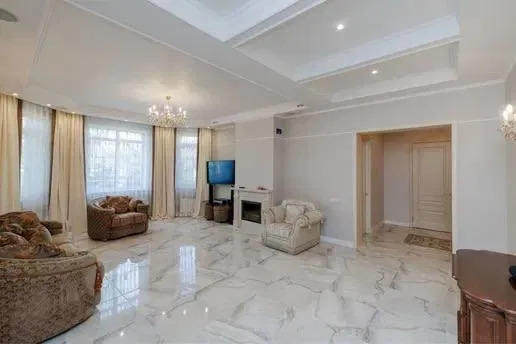 Оренда будинку 240 м², Столичне шосе