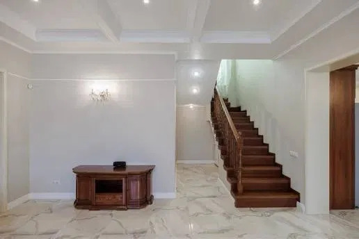 Оренда будинку 240 м², Столичне шосе