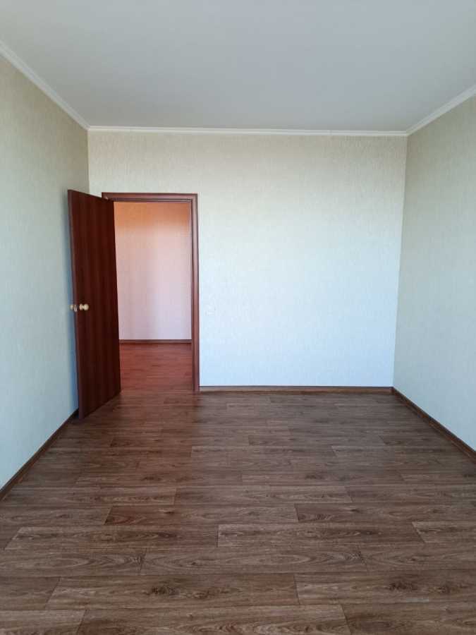 Продаж 1-кімнатної квартири 50 м², Академіка Глушкова просп., 42