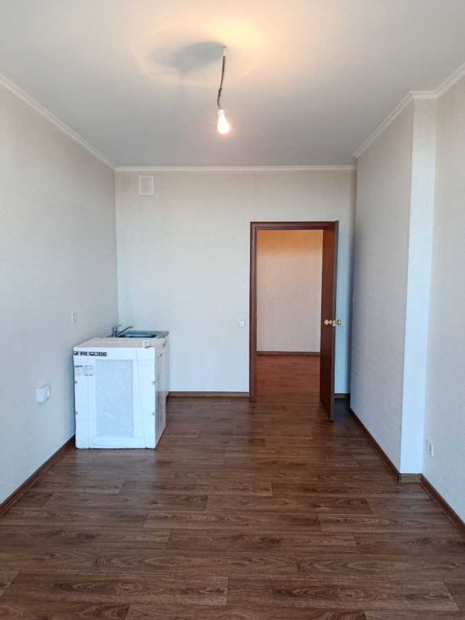 Продаж 1-кімнатної квартири 50 м², Академіка Глушкова просп., 42