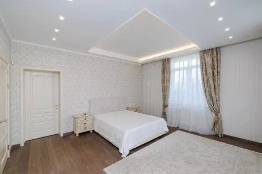 Оренда будинку 240 м², Столичне шосе