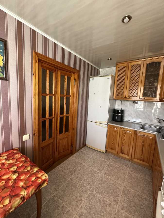 Продаж 3-кімнатної квартири 63 м², Мандриківська вул., 136