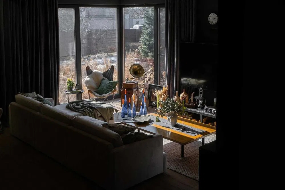 Оренда котеджу 250 м², Дібровна вул.