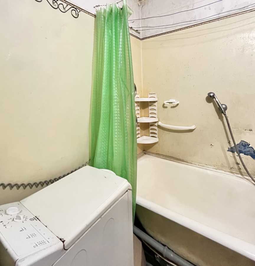 Продаж 1-кімнатної квартири 31 м², Володимира Маяковського просп., 32В