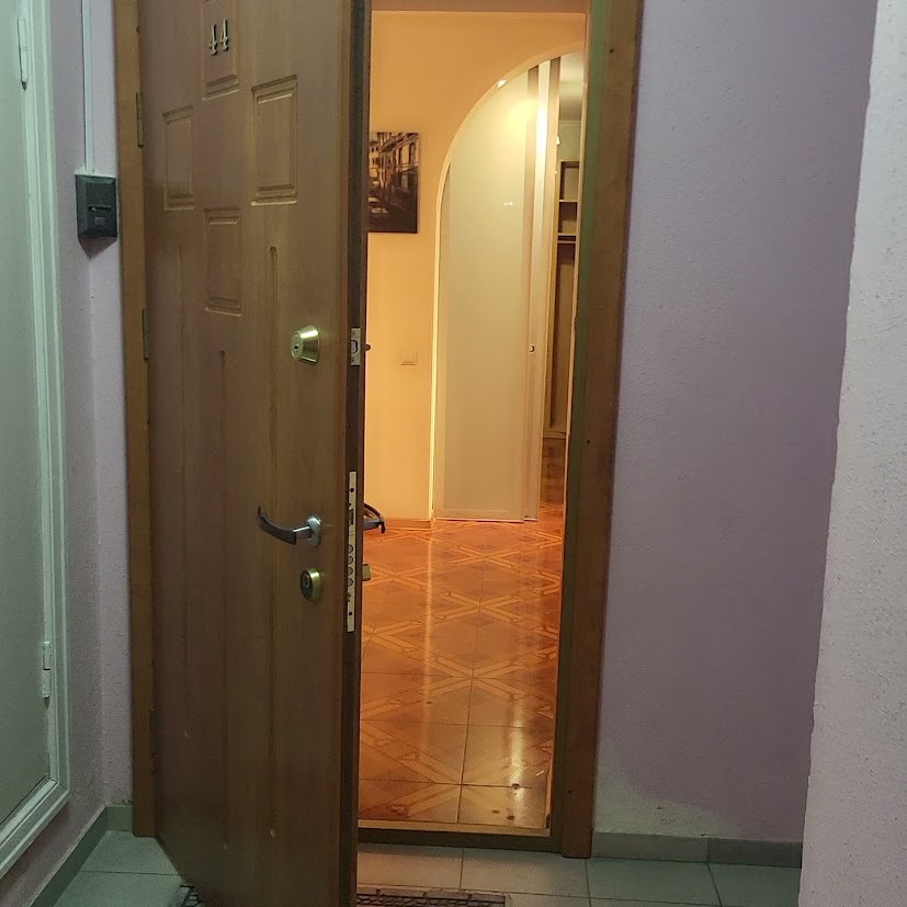 Аренда 3-комнатной квартиры 127 м², Андрея Аболмасова ул., 5