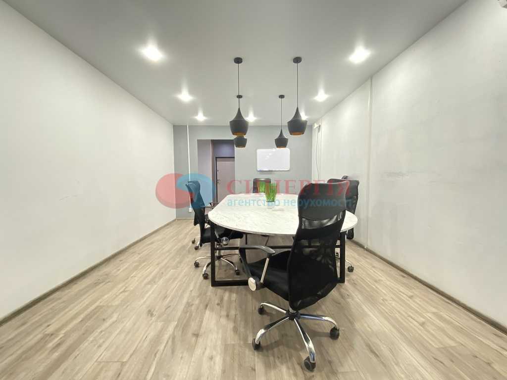 Аренда офиса 38 м², Михаила Максимовича ул., 24Б