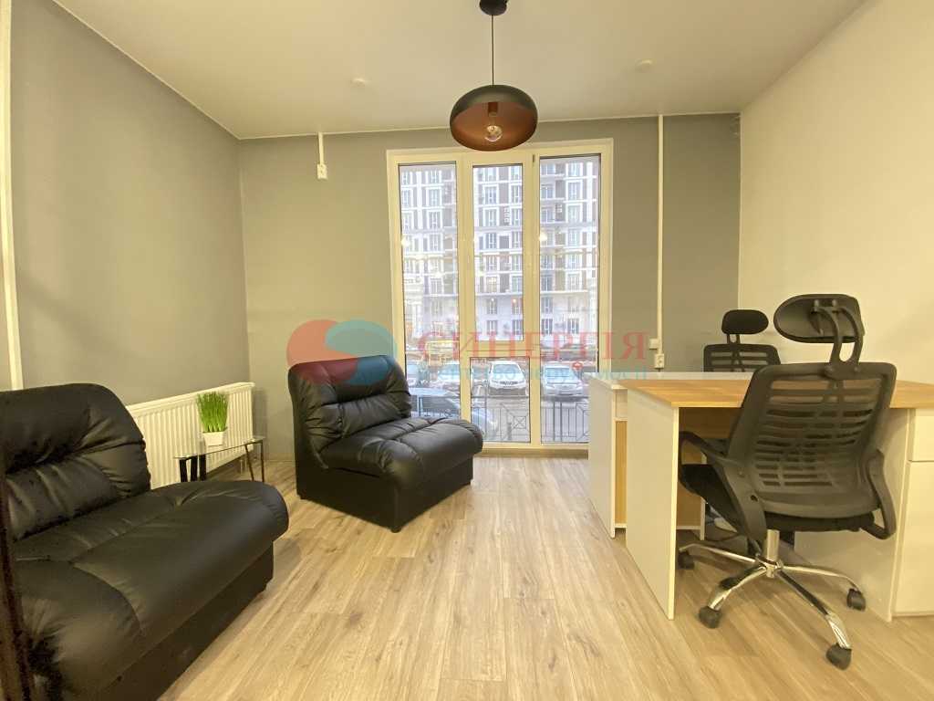 Аренда офиса 38 м², Михаила Максимовича ул., 24Б