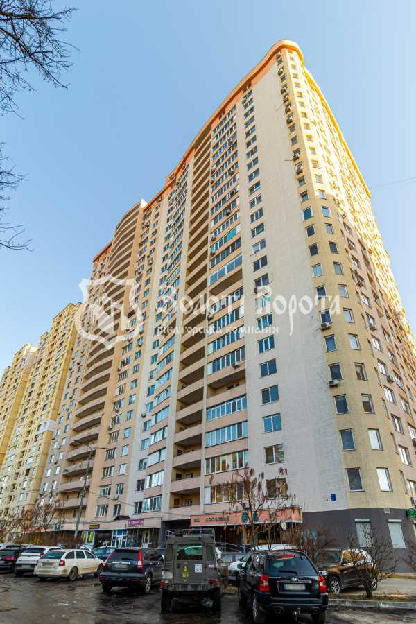 Продаж 1-кімнатної квартири 49 м², Олевська вул., 5