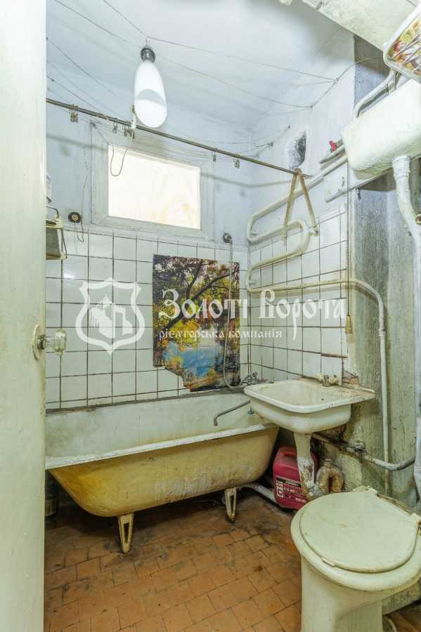 Продаж 3-кімнатної квартири 57 м², Волгоградська вул., 6