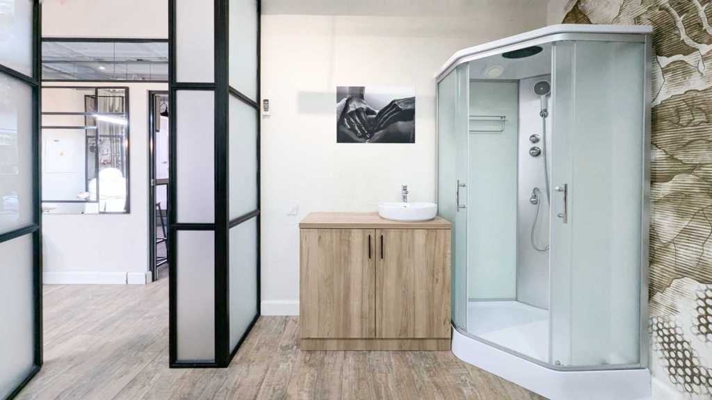 Аренда помещения свободного назначения 98 м², Глубочицкая ул., 32В