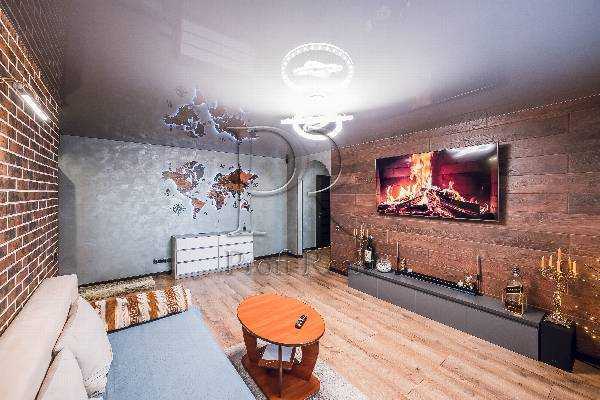 Продаж 3-кімнатної квартири 73 м², Героїв УПА вул., 7А