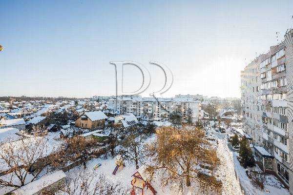 Продаж 3-кімнатної квартири 73 м², Героїв УПА вул., 7А