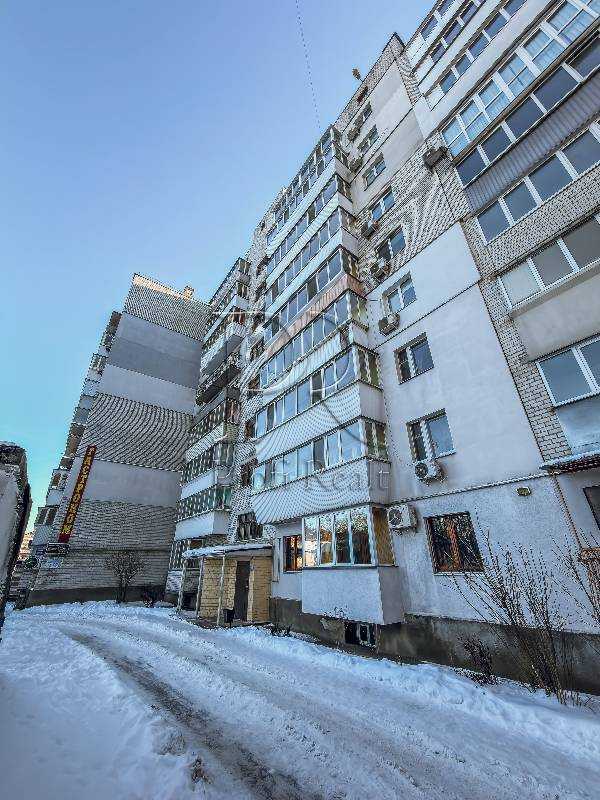 Продаж 3-кімнатної квартири 73 м², Героїв УПА вул., 7А