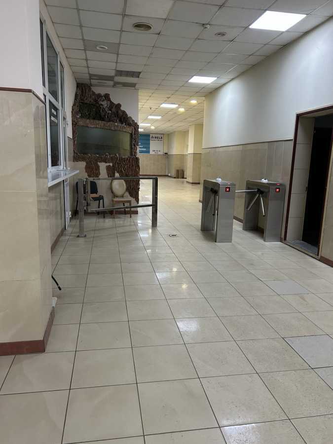 Продажа 4-комнатной квартиры 248 м², Большая Васильковская ул., 72