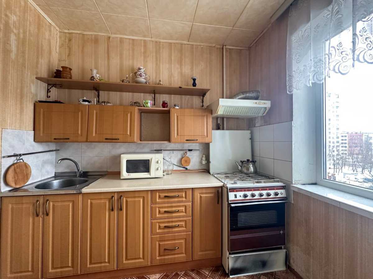 Продажа 3-комнатной квартиры 70 м², Здолбуновская ул., 7А