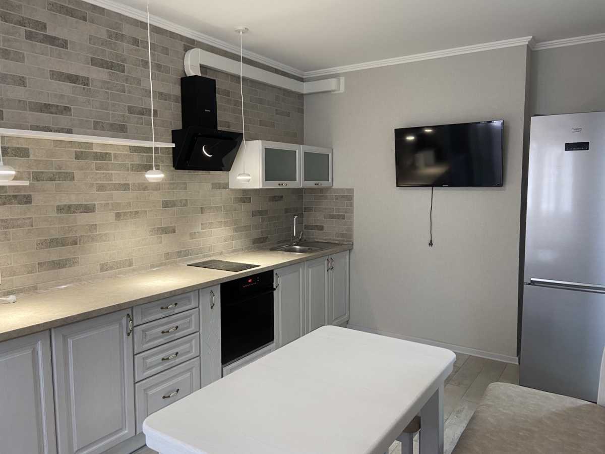 Продаж 1-кімнатної квартири 49 м², Краківська вул., 27