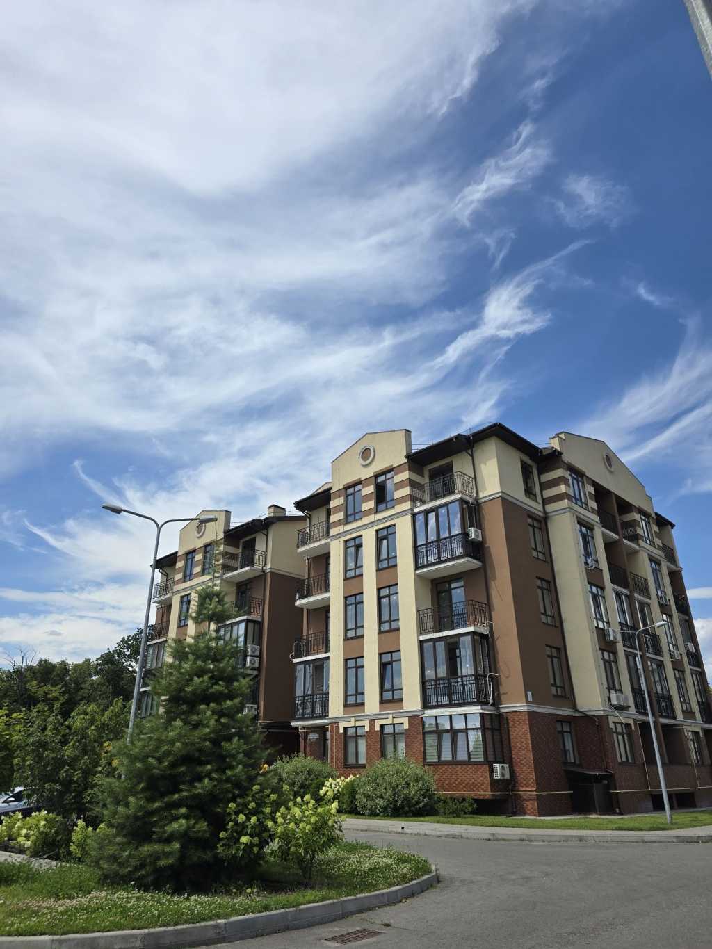 Продаж 1-кімнатної квартири 44 м², Метрологічна вул., 52