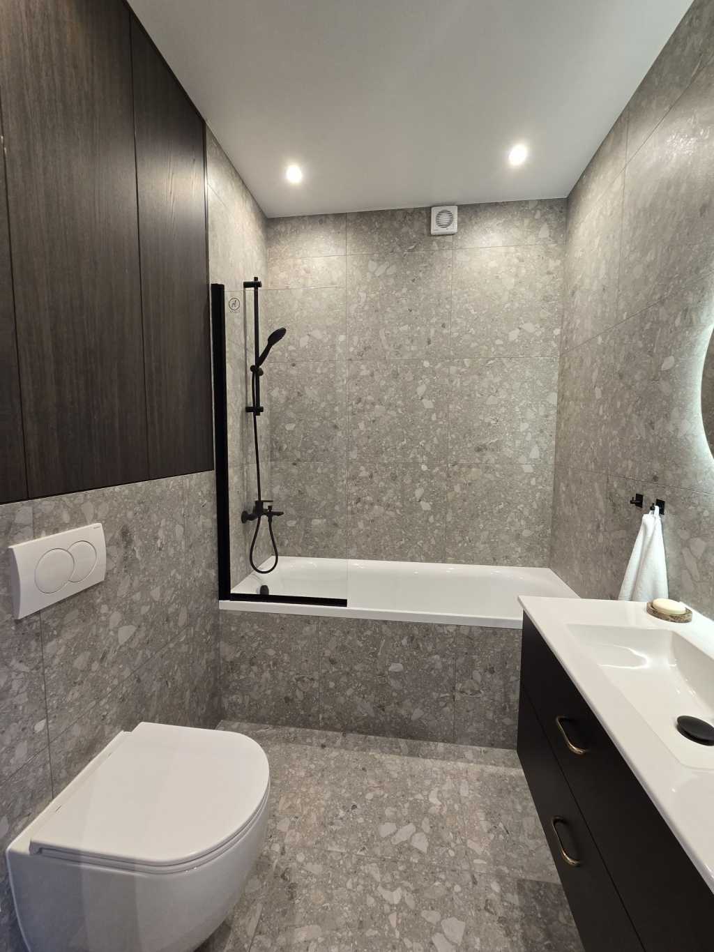 Продаж 1-кімнатної квартири 40 м², Метрологічна вул., 107В