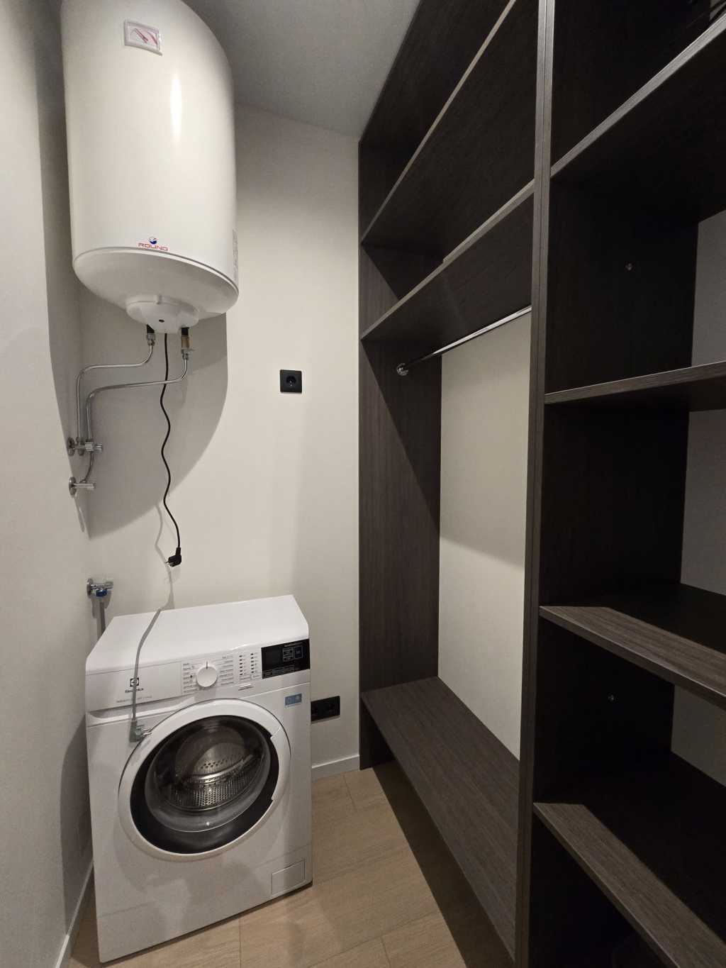 Продаж 1-кімнатної квартири 40 м², Метрологічна вул., 107В