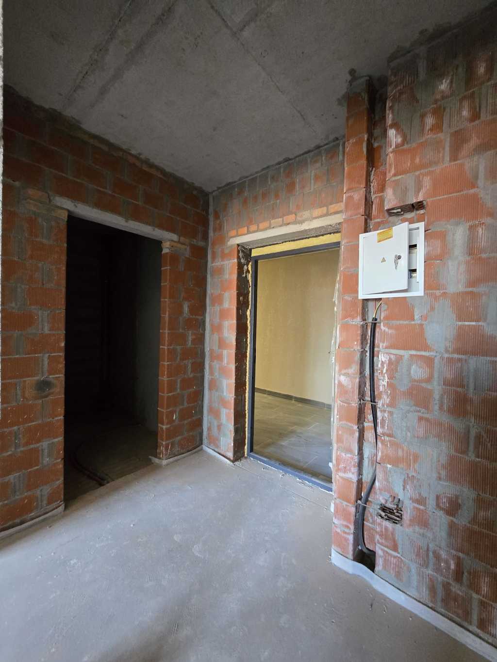 Продаж 1-кімнатної квартири 41 м², Метрологічна вул., 107