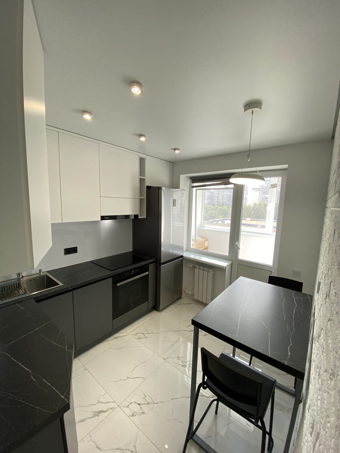 Продаж 1-кімнатної квартири 43 м², Надії Олексеєнко вул.