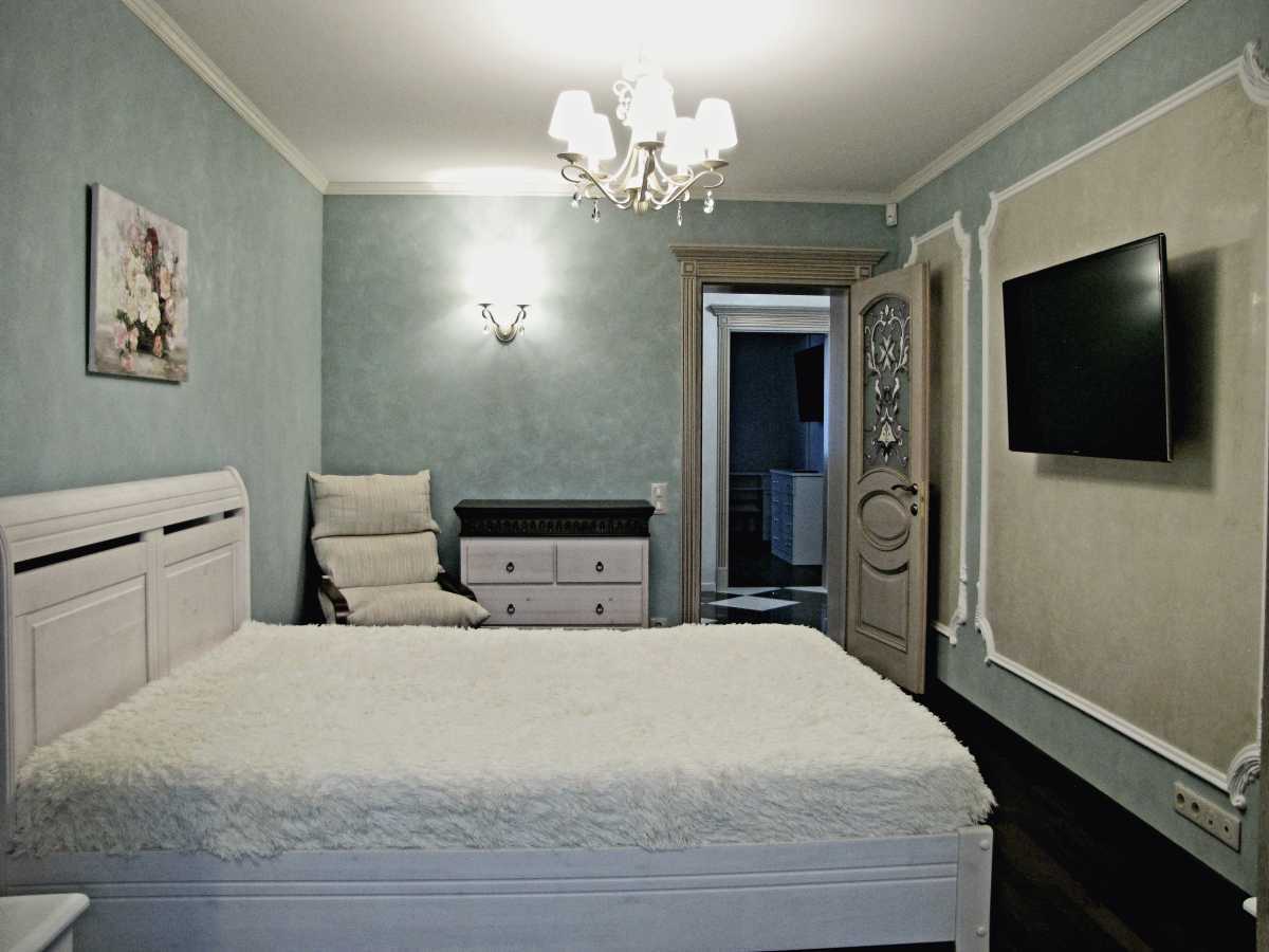 Продаж 4-кімнатної квартири 166 м², Боголюбова вул., 16