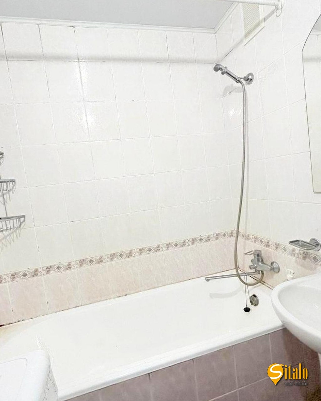 Продаж 2-кімнатної квартири 51.4 м², Прирічна вул., 17Г