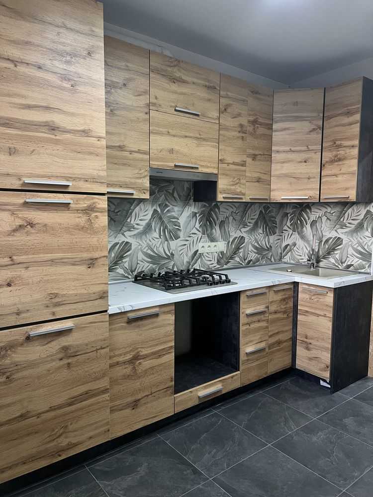 Продаж 2-кімнатної квартири 61 м², Героїв Небесної Сотні просп., 26/14