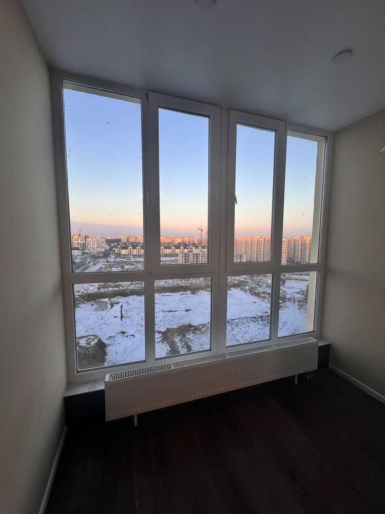 Продаж 2-кімнатної квартири 61 м², Героїв Небесної Сотні просп., 26/14