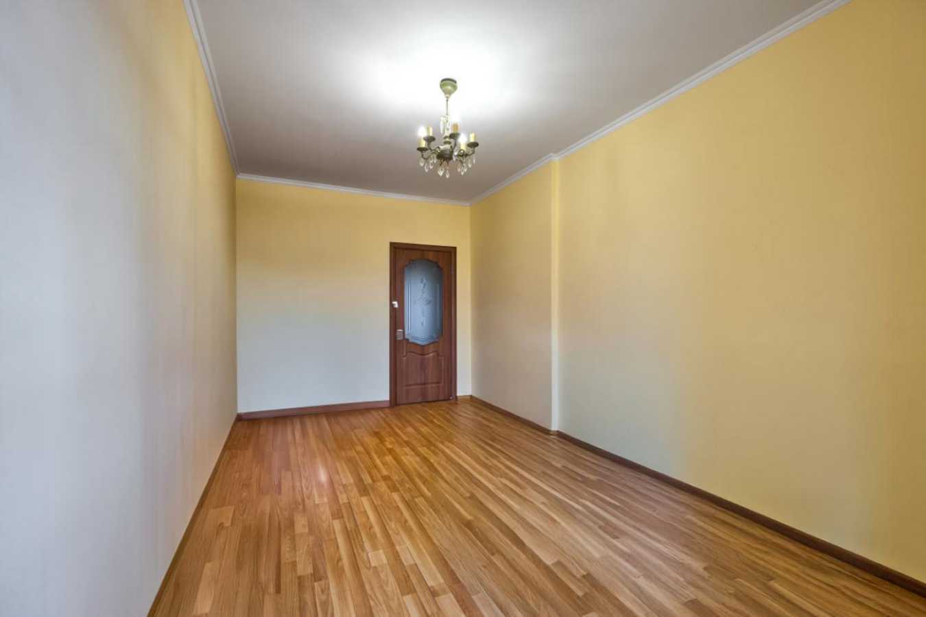 Продажа 2-комнатной квартиры 78 м², Ульяны Кравченко ул.