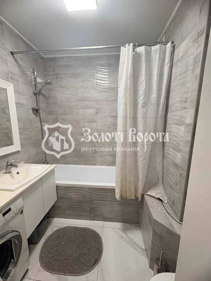 Продаж 1-кімнатної квартири 45 м², Харківське шосе, 188