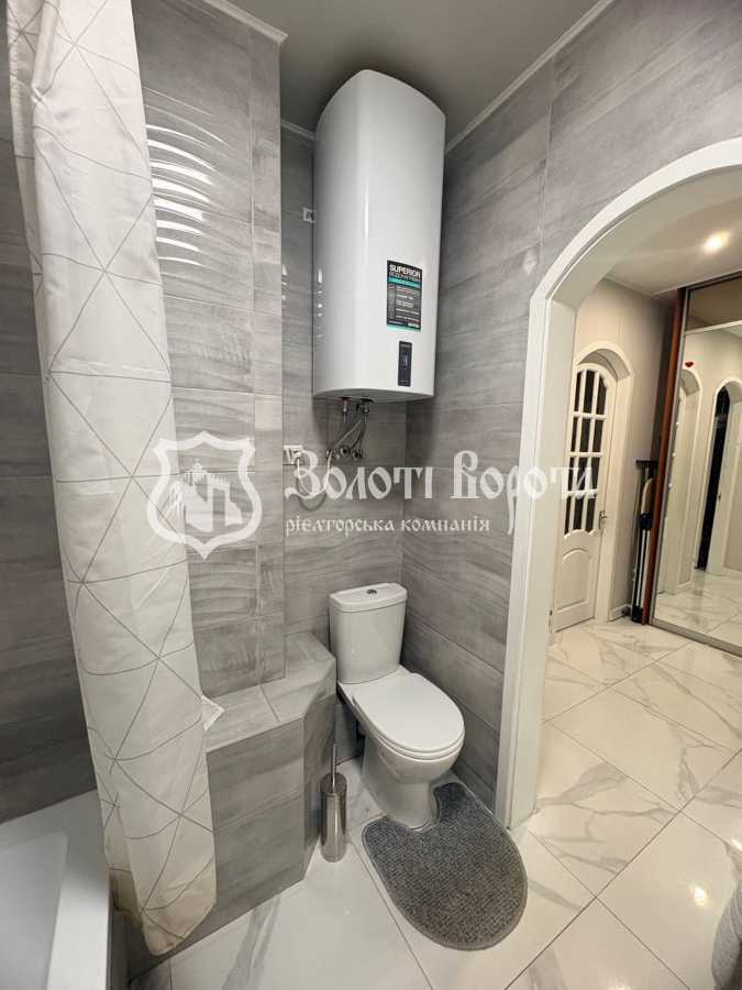 Продаж 1-кімнатної квартири 45 м², Харківське шосе, 188