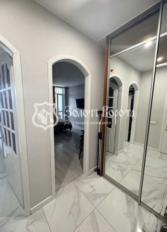 Продаж 1-кімнатної квартири 45 м², Харківське шосе, 188