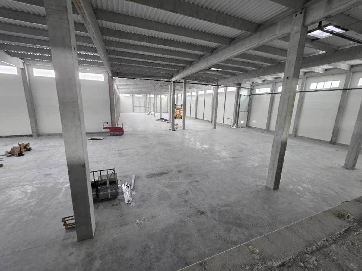 Аренда склада 6500 м², Новоконстантиновская ул.