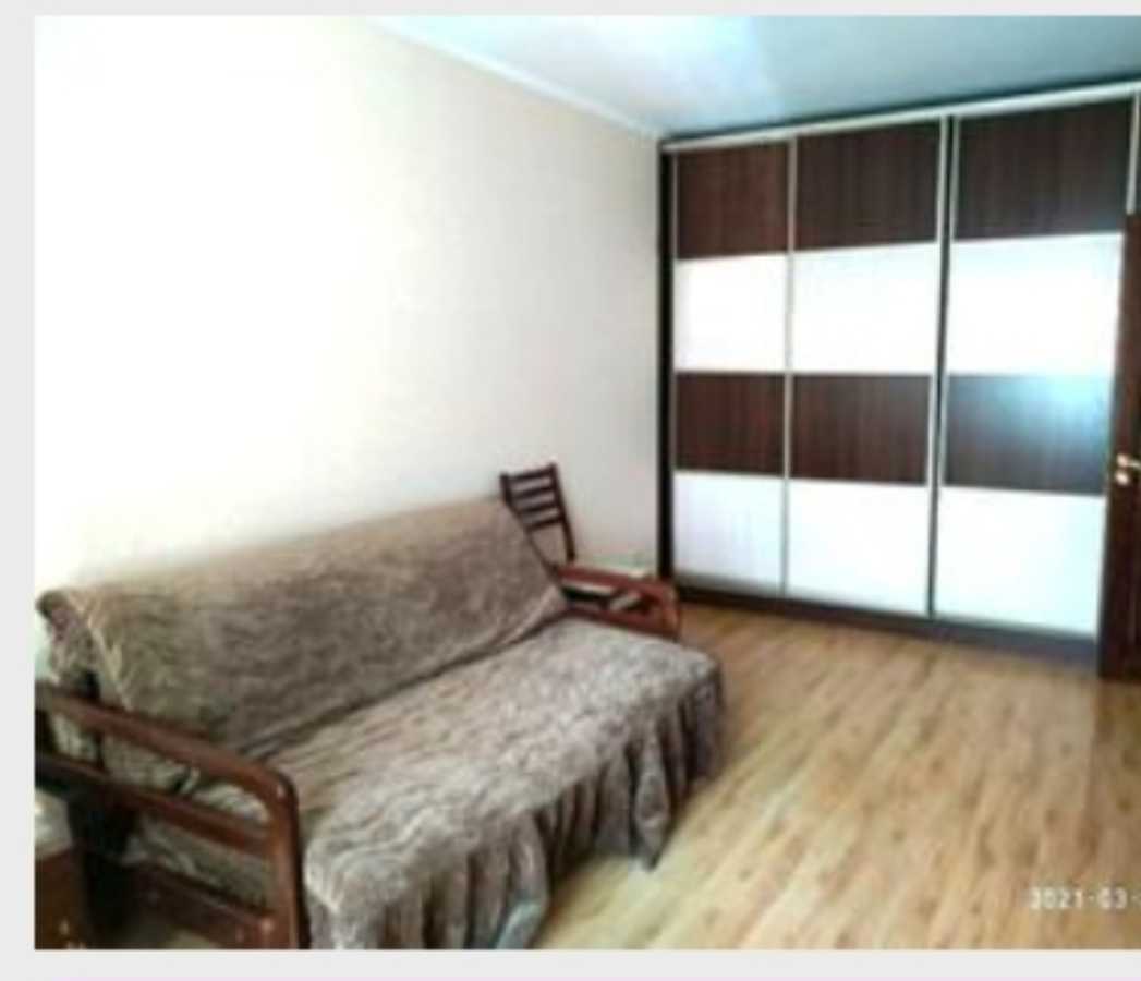 Продаж 1-кімнатної квартири 42 м², Милославська, 4