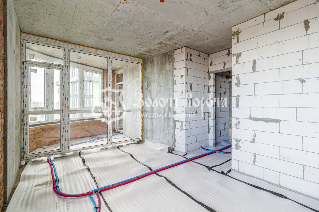 Продаж 1-кімнатної квартири 56 м², Причальна вул., 8