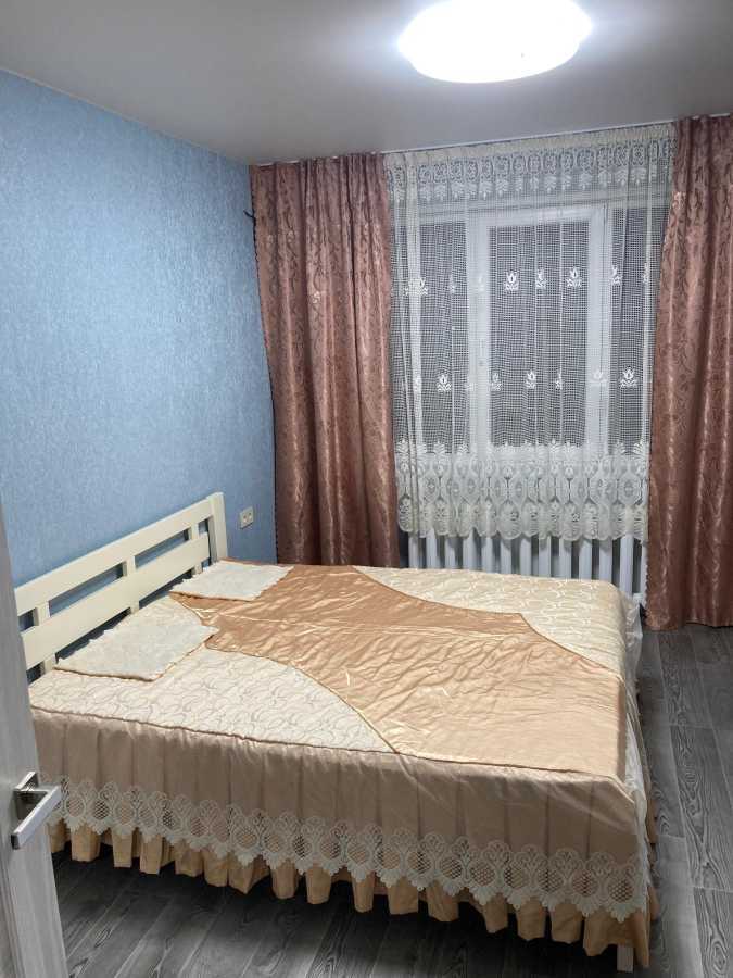 Оренда 2-кімнатної квартири 52 м², Гната Юри вул., 6