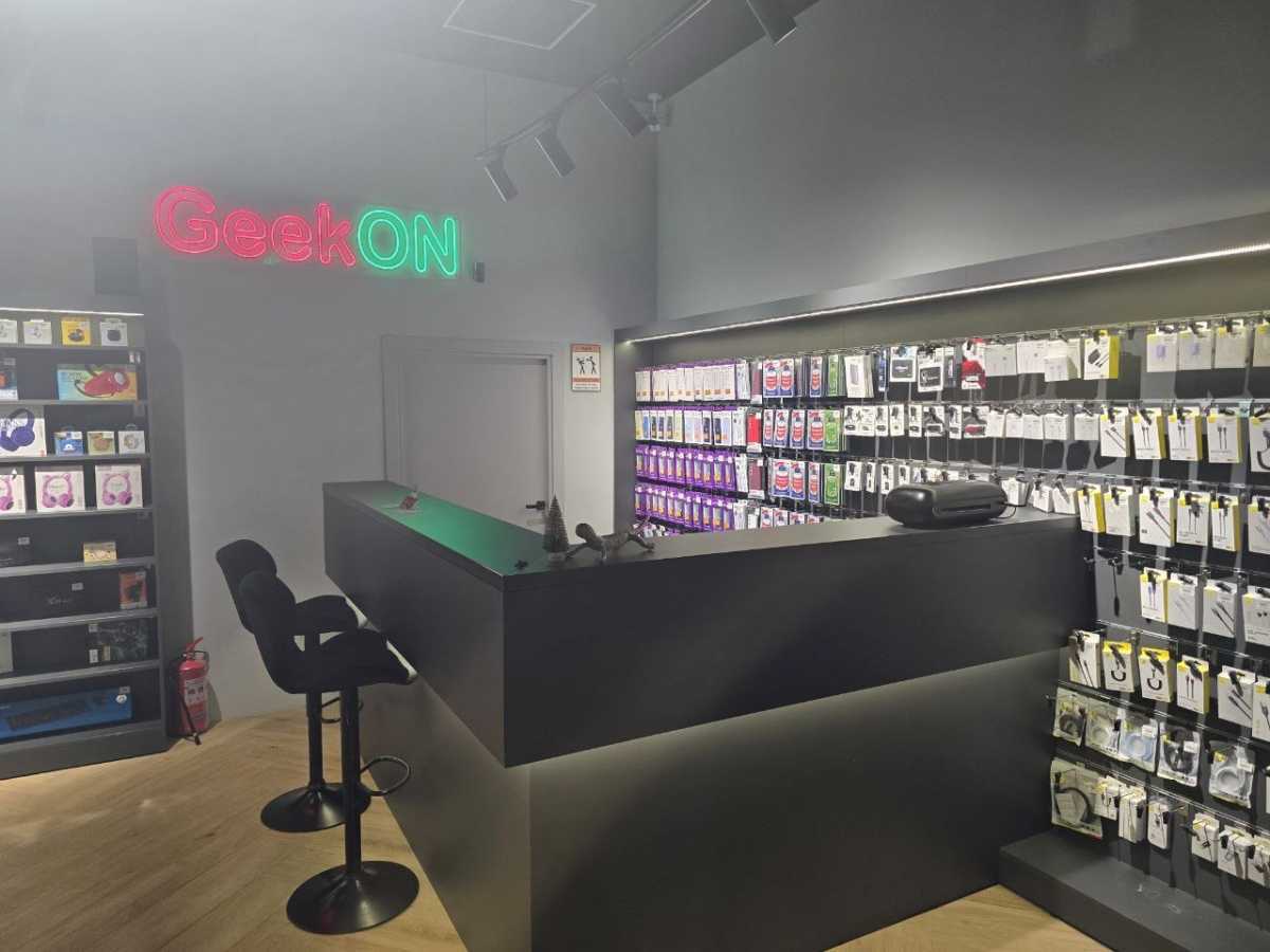 Аренда другого торгового помещения 61 м², Строителей ул., 43/12