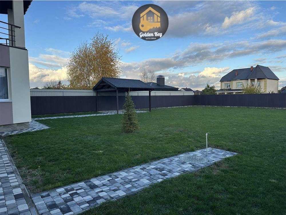 Продажа дома 220 м², Западная ул.