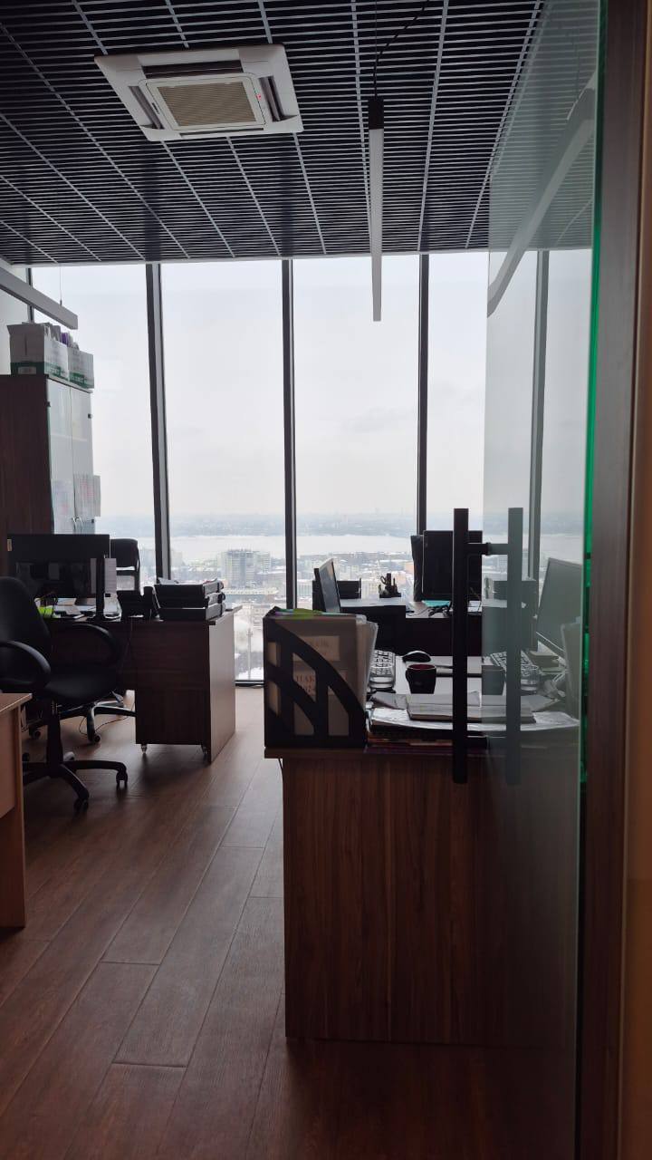 Аренда коммерции 410 м², Херсонская ул.