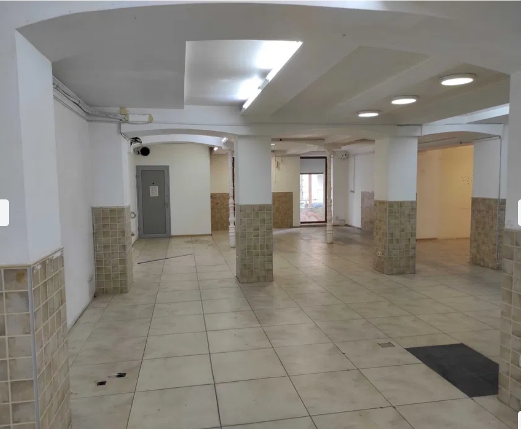 Аренда торгового помещения 230 м², Коблевская ул.