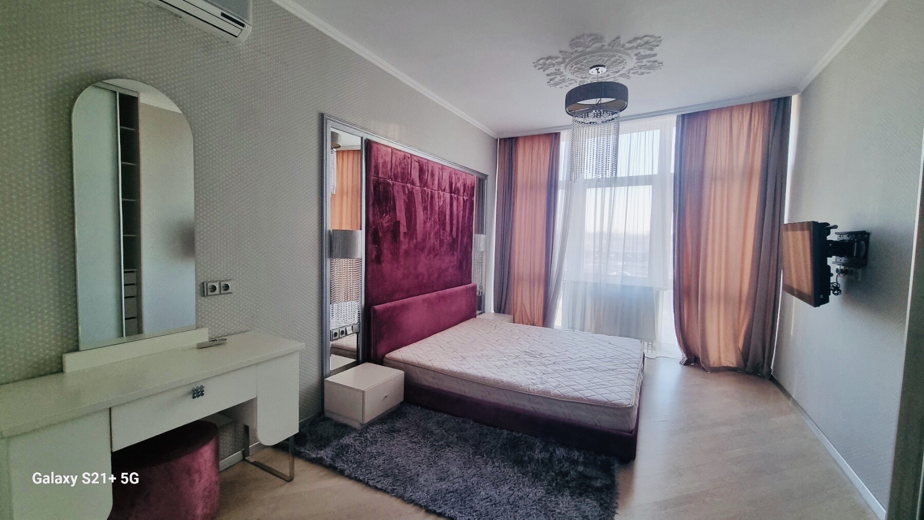 Аренда 3-комнатной квартиры 104 м², Героев Сталинграда просп., 2