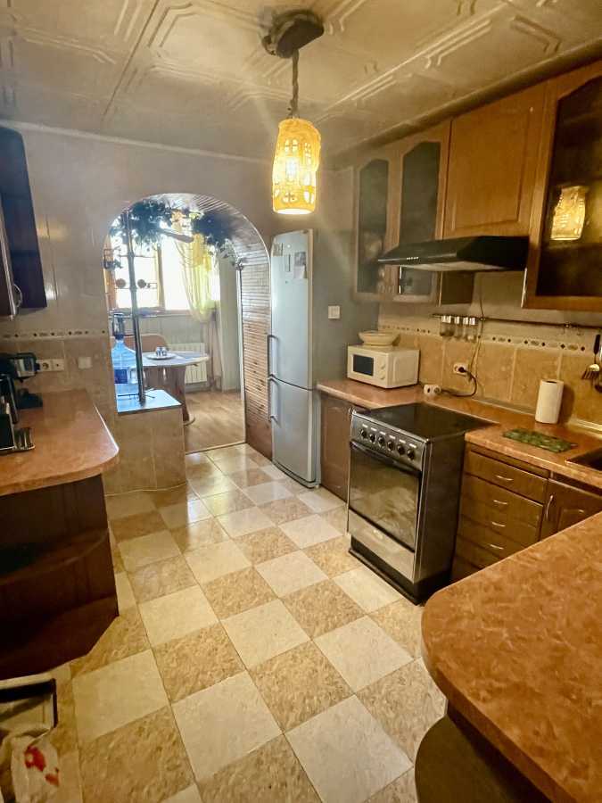 Оренда 3-кімнатної квартири 85 м², Героїв Сталінграда просп., 20