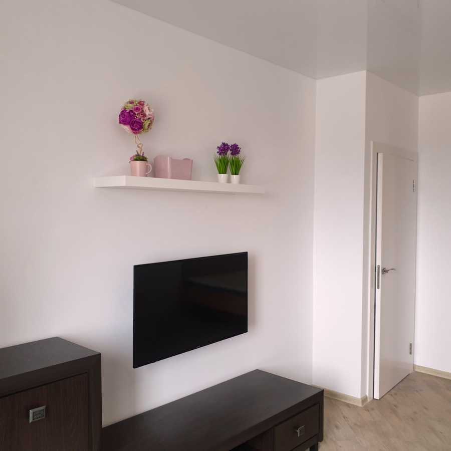 Оренда 1-кімнатної квартири 49 м², Університетська вул., 2л