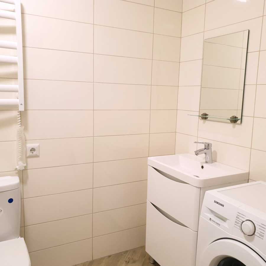 Оренда 1-кімнатної квартири 49 м², Університетська вул., 2л